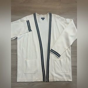 IZOD women’s open front two pocket cardigan NWOT